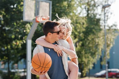 60 Best Basketball Pick Up Lines To Make You A Superstar.
